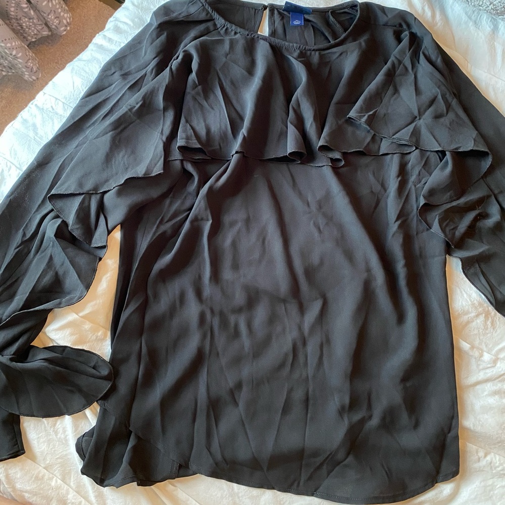 Scoop Long Ruffle Sleeve